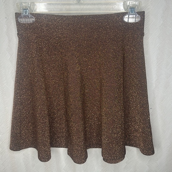 ❤️ FOREVER 21 Glittery metallic brown skater Flair Skirt Size small - Picture 2 of 6